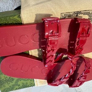 gucci red jelly sandals-Size 41 w m/Dust Bag- Never worn